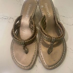 Bernardo Braid Wedge Sandals Size 11